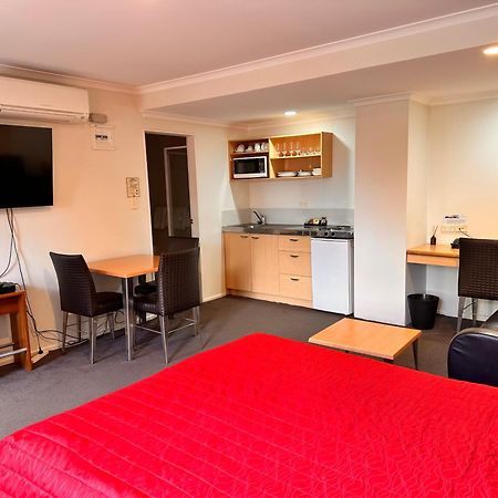 טאורנגה Harbour City Motor Inn & Conference מראה חיצוני תמונה